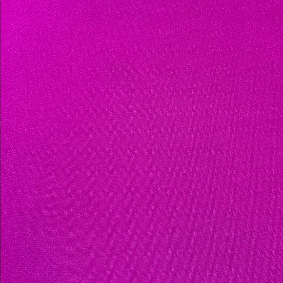 Peter Nygard sleeveless V-neck laced up front top - Picture 4 of 6